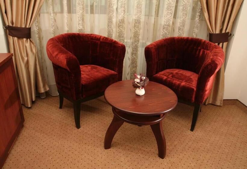 חדר סטנדרט, Favorit