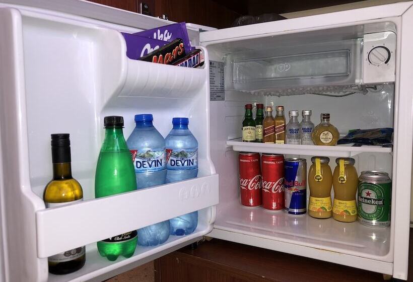 חדר סטנדרט, Favorit