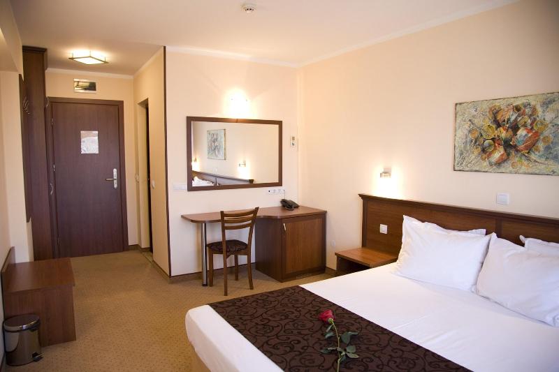 חדר סטנדרט, Favorit