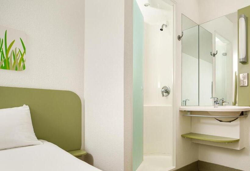 스탠다드 트리플 룸, Ibis Budget Cardiff Centre