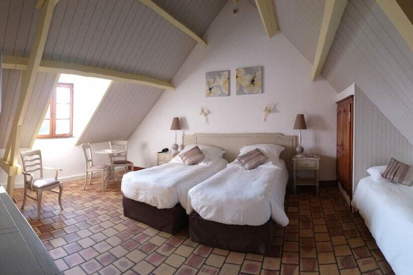 Трехместный Номер Superior, L Orée Des Chênes, The Originals Relais