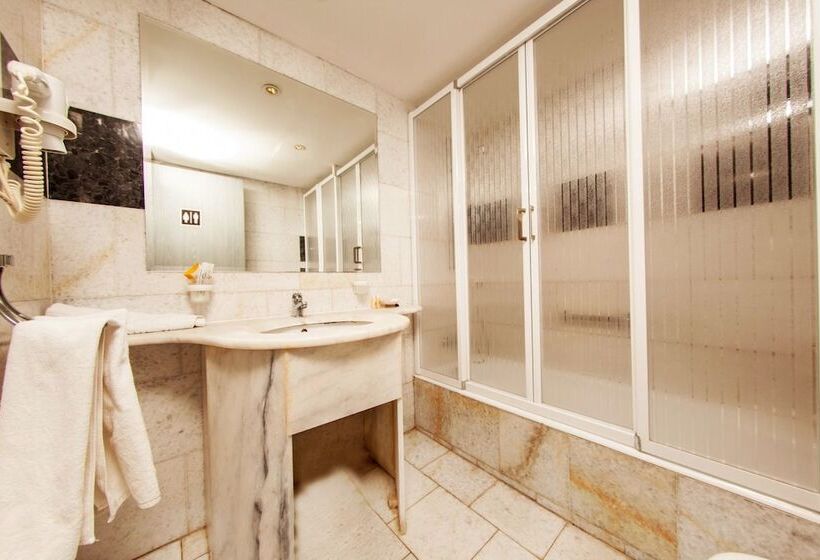 غرفة كومفورت, Panorama Plaza