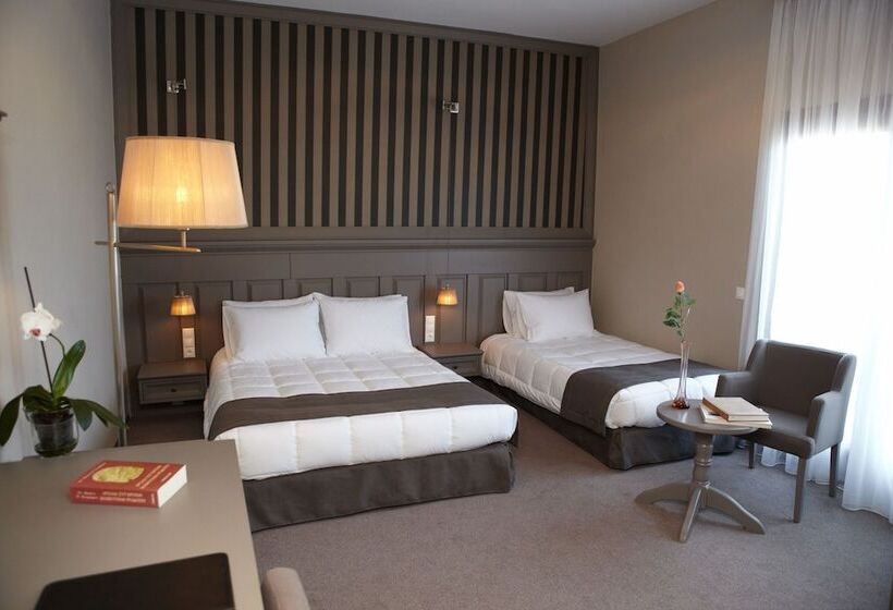 غرفة قياسية ثلاثية, Rodopi