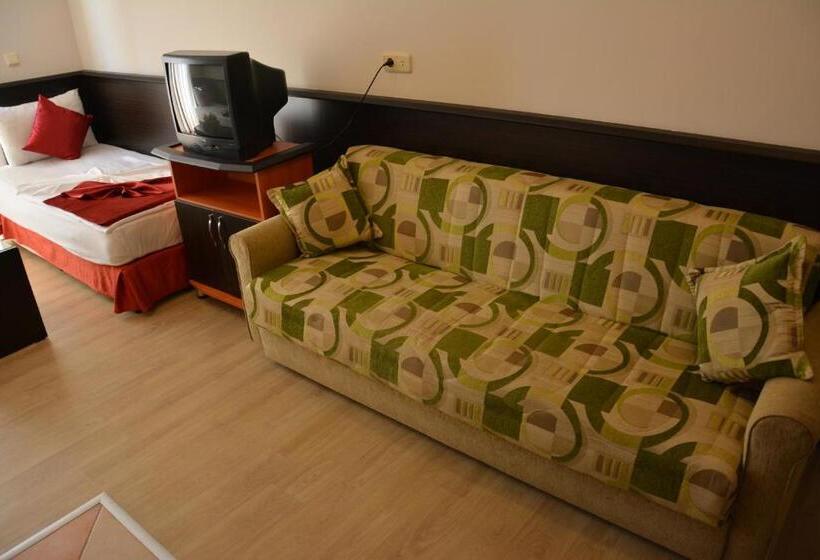 家庭套房, Yavuzhan