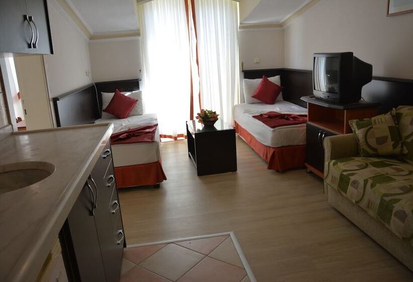 Family Suite, Yavuzhan