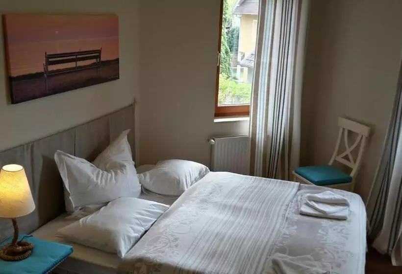 ベーシックルーム, Hullám Villa B&b