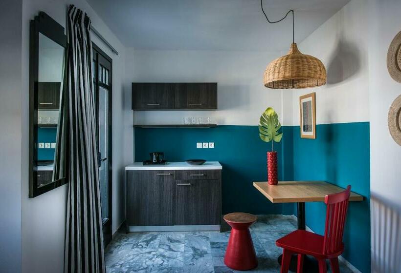 جناح عائلي, Indigo Inn