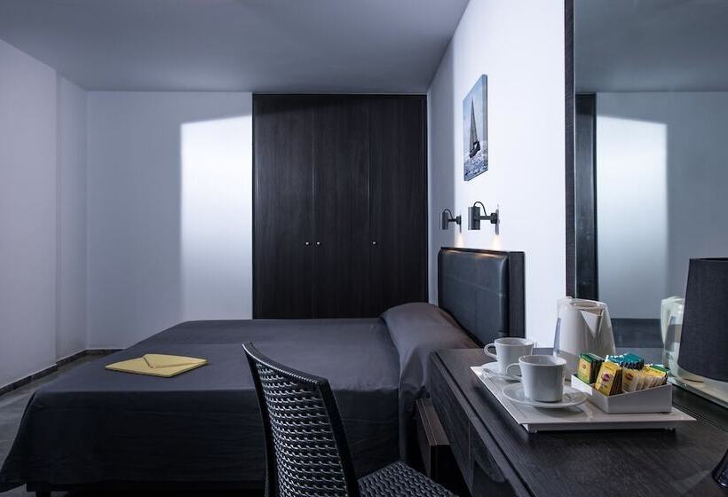 جناح سوبيريور, Indigo Inn