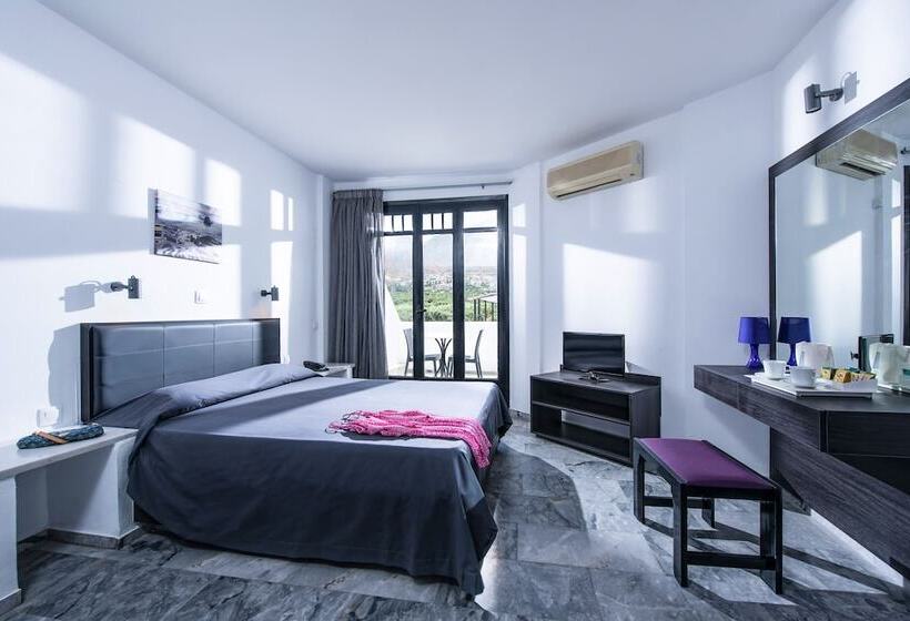 Люкс Superior, Indigo Inn
