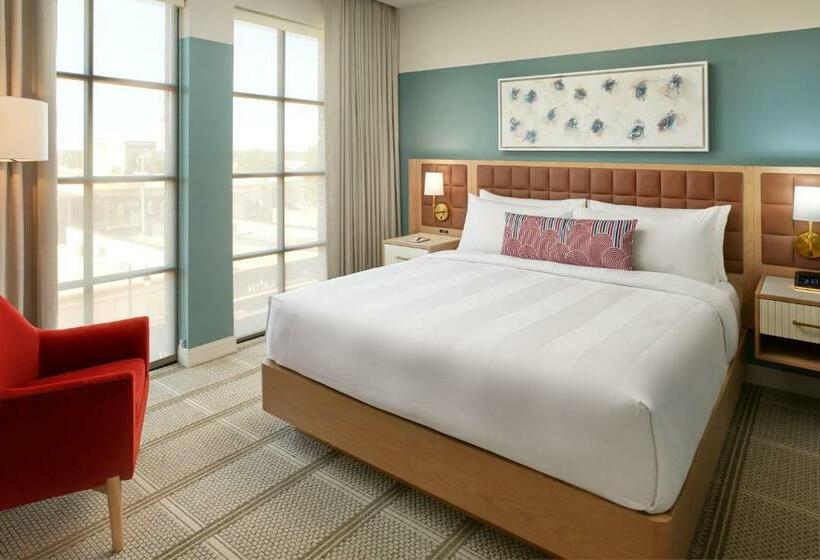 シティビュースイート, The Alamite, Tuscaloosa, A Tribute Portfolio