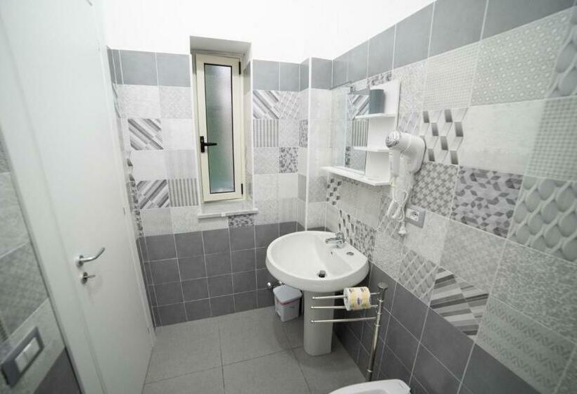 オーシャンビュースタンダードルームバルコニー付き, Residenza Luce Sul Mare