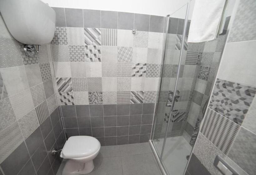 オーシャンビュースタンダードルームバルコニー付き, Residenza Luce Sul Mare