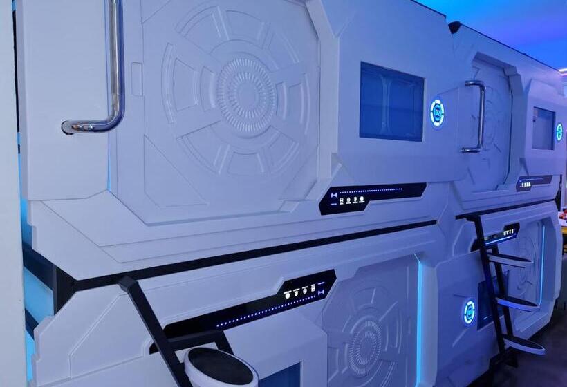 Capsule, Galaxy Pods Capsule Hotel Boat Quay