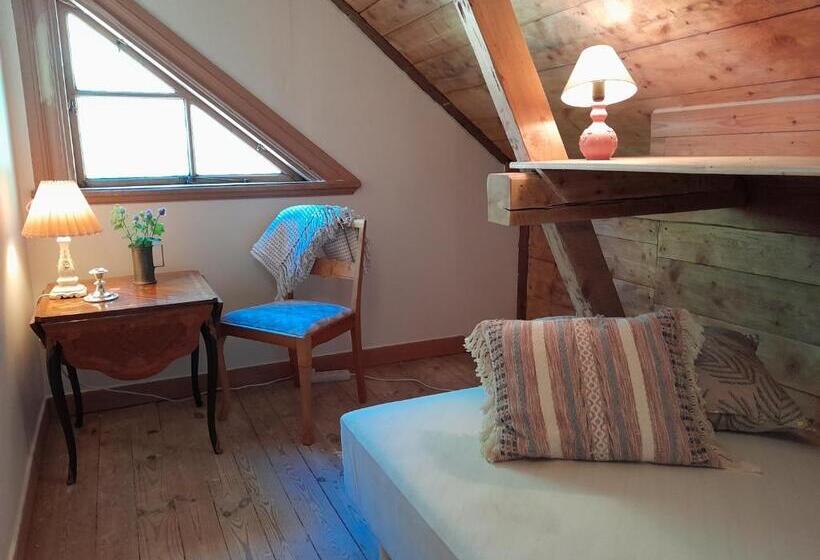 חדר משפחתי דלוקס, Kurrebo