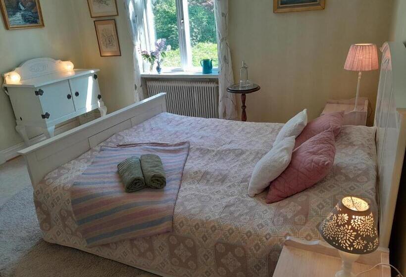 חדר משפחתי דלוקס, Kurrebo