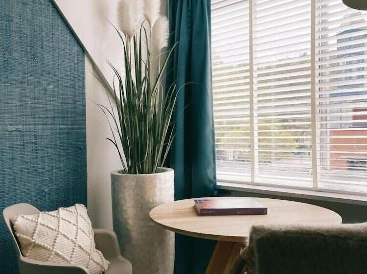 Четырехместный Номер Стандарт, Liberte