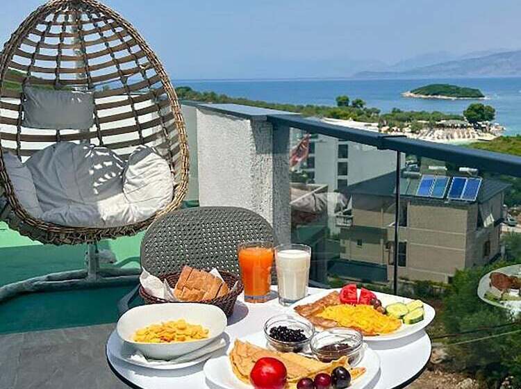 ハイドロマッサージバス付きスイート, Siars