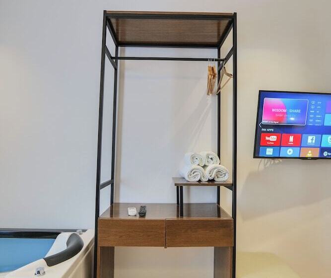 ハイドロマッサージバス付きスイート, Siars