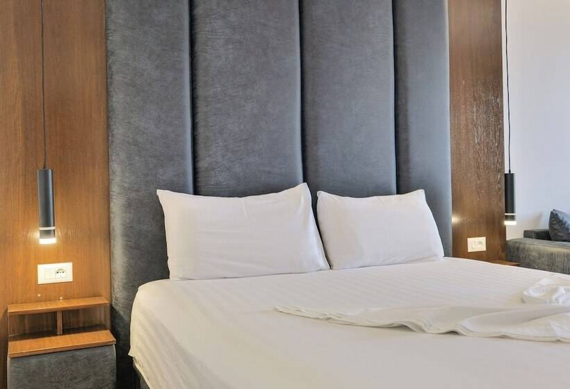 ハイドロマッサージバス付きスイート, Siars