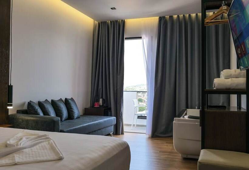 ハイドロマッサージバス付きスイート, Siars