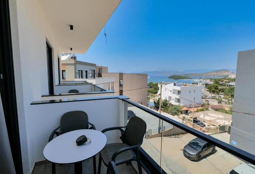 オーシャンビューのデラックストリプルルーム, Siars