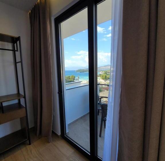 オーシャンビューのデラックストリプルルーム, Siars