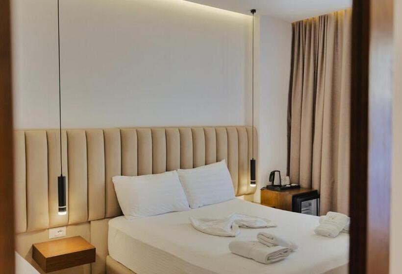 オーシャンビューのデラックストリプルルーム, Siars