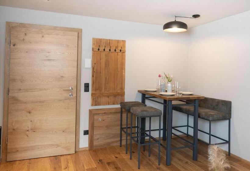 Апартаменты Superior 1 Спальня, Going Living