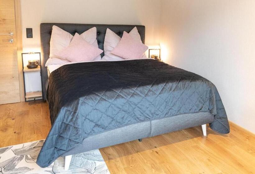 Апартаменты Superior 1 Спальня, Going Living