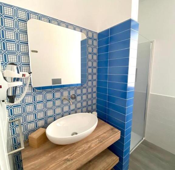 컴포트 트리플 룸, Casa Lombardi