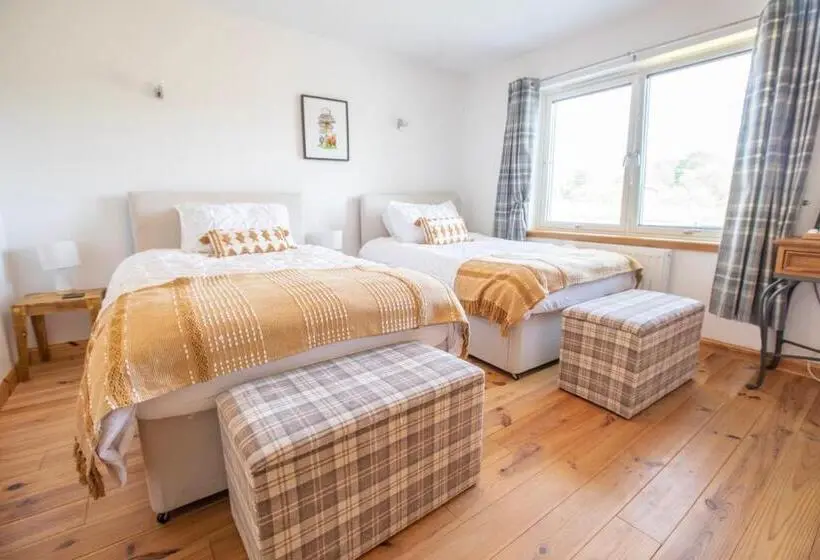 スタンダードルーム, Cuillich Mill Bed And Breakfast In The Highlands