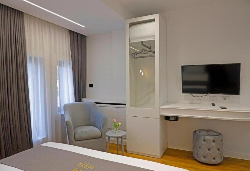 豪华房间, Mark Hotel Tirana