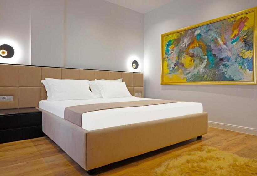 带大床的豪华间, Mark Hotel Tirana