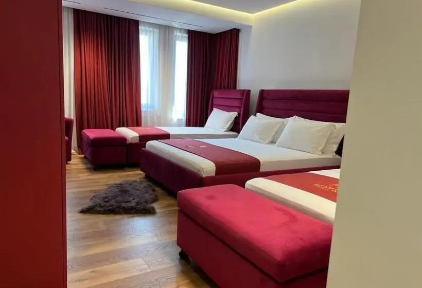 デラックスファミリールーム, Mark Hotel Tirana