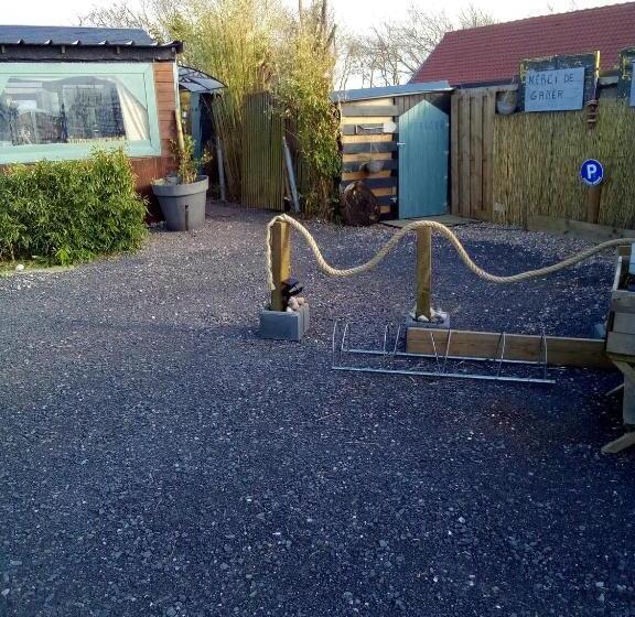 Номер Стандарт, Au Relais Des Migrateurs