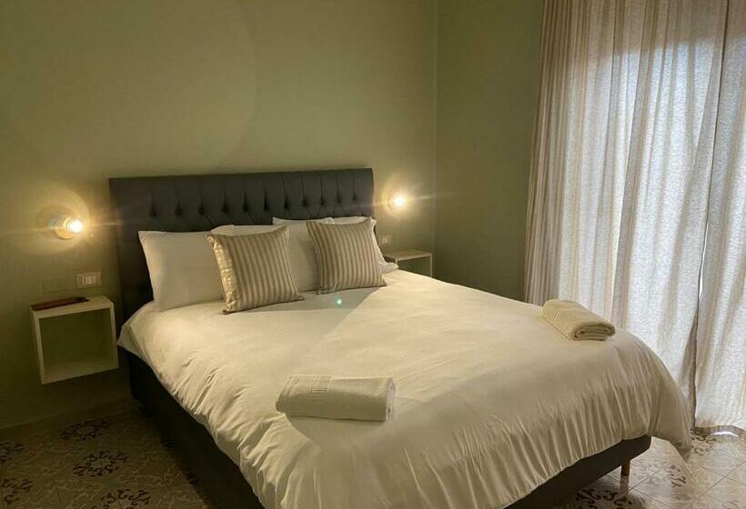 غرفة قياسية, Dimore Morelli