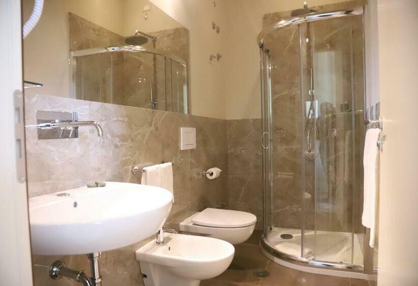 غرفة أساسية, Dimore Morelli