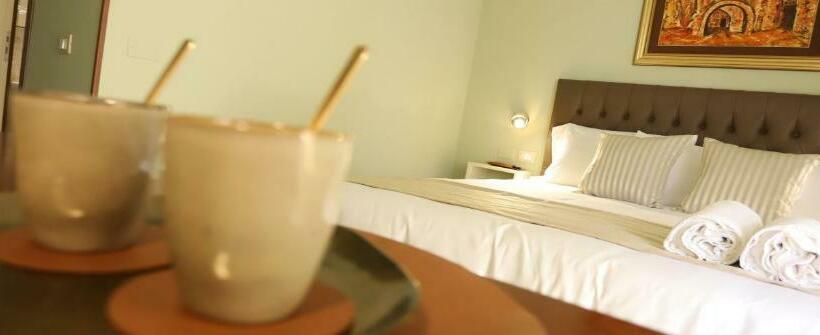 غرفة أساسية, Dimore Morelli