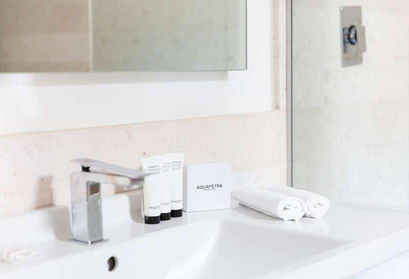 Номер Deluxe, Aquapetra Resort & Spa