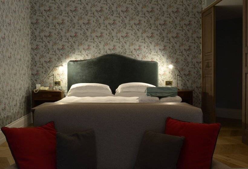 行政套房, Aquapetra Resort & Spa