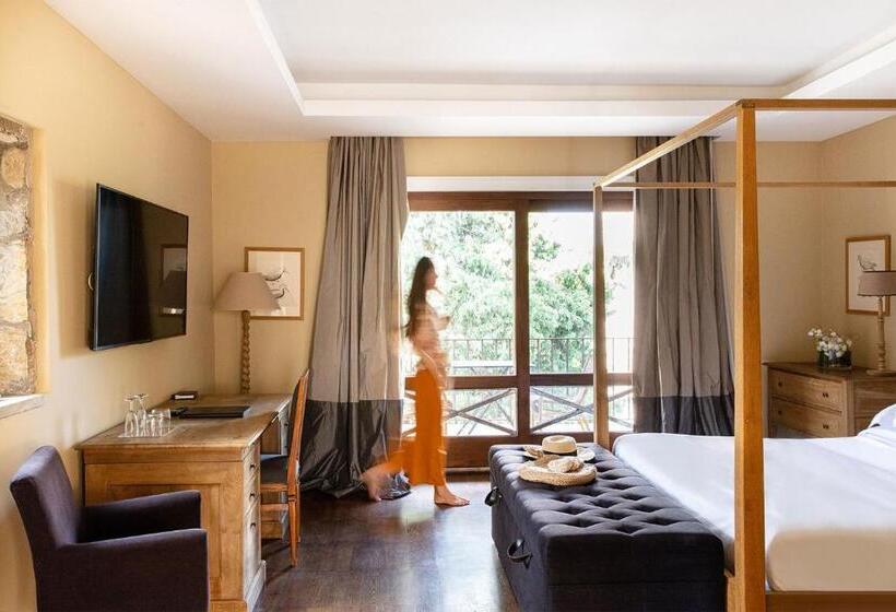 小型套房, Aquapetra Resort & Spa