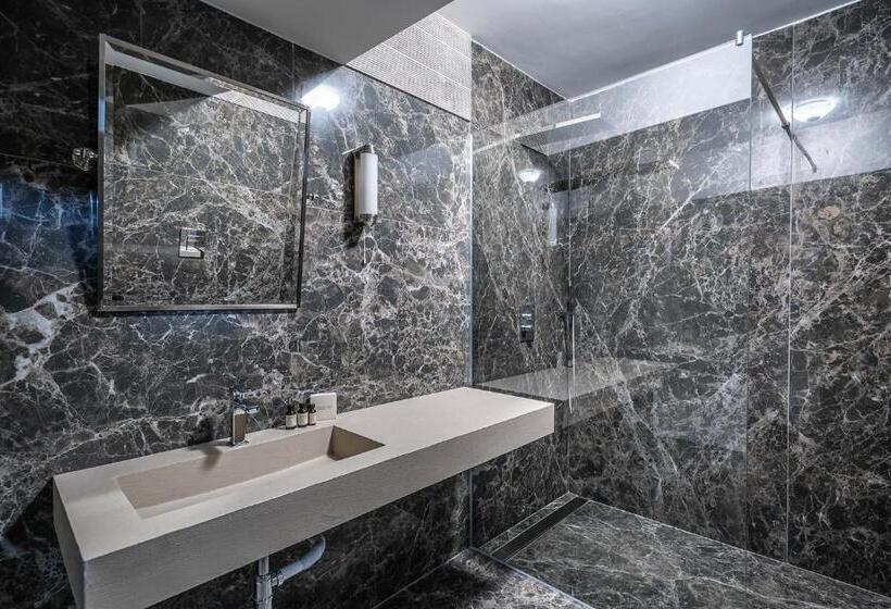 Люкс с Бассейном, Aquapetra Resort & Spa