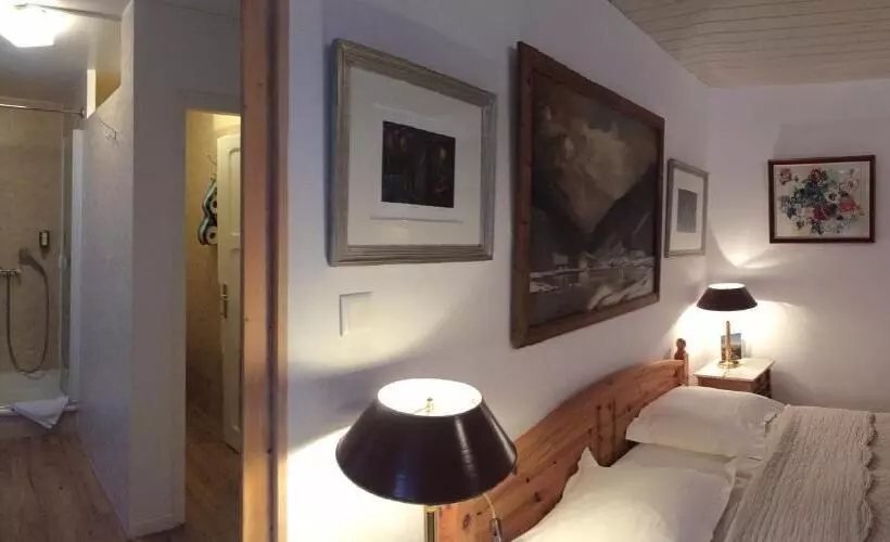 スーペリアの4人部屋, Historic Hotel Du Pillon
