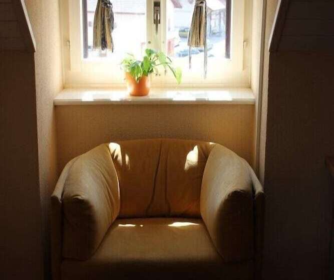 חדר סטנדרט יחיד, Acacia