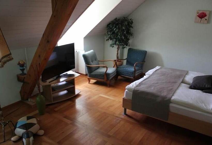 חדר סטנדרט, Acacia