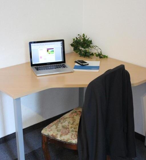 חדר סטנדרט, Acacia