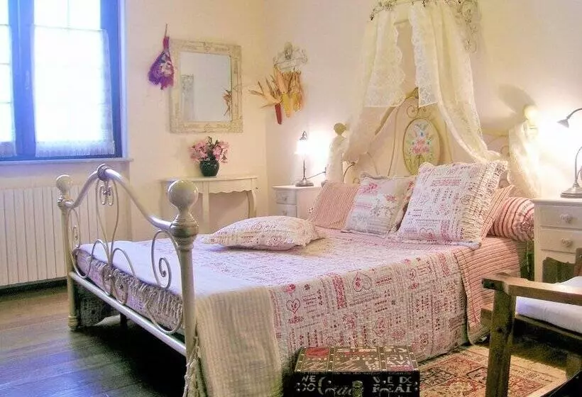 スーペリアトリプルルーム, B&b Relais Cascina Al Campaccio