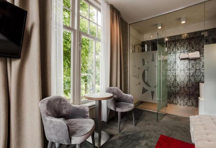 اتاق راحتی, Bloemendaal