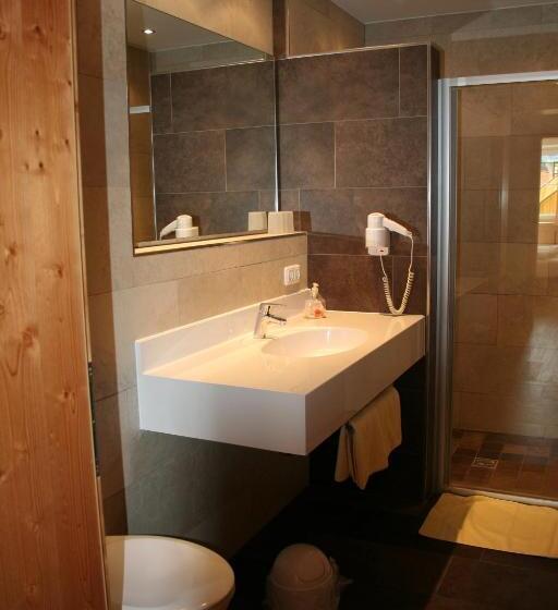 스탠다드 룸, Gasthof Schweizerhaus