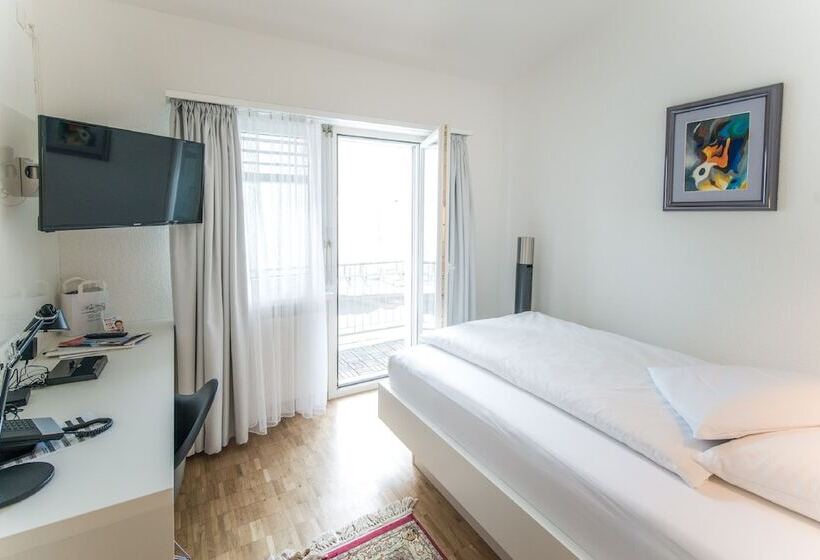 Comfort Single Room, Hohberg  Next To Bbc Arena